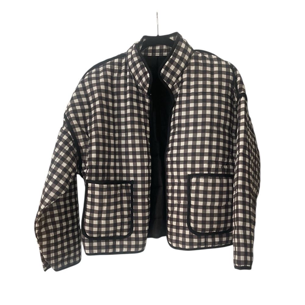 Stylish Checkered Women's Jacket in Black and White